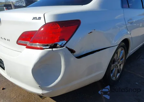 2006 Toyota Avalon Xls z USA, uszkodzony, nr VIN 4T1BK36B56U161888